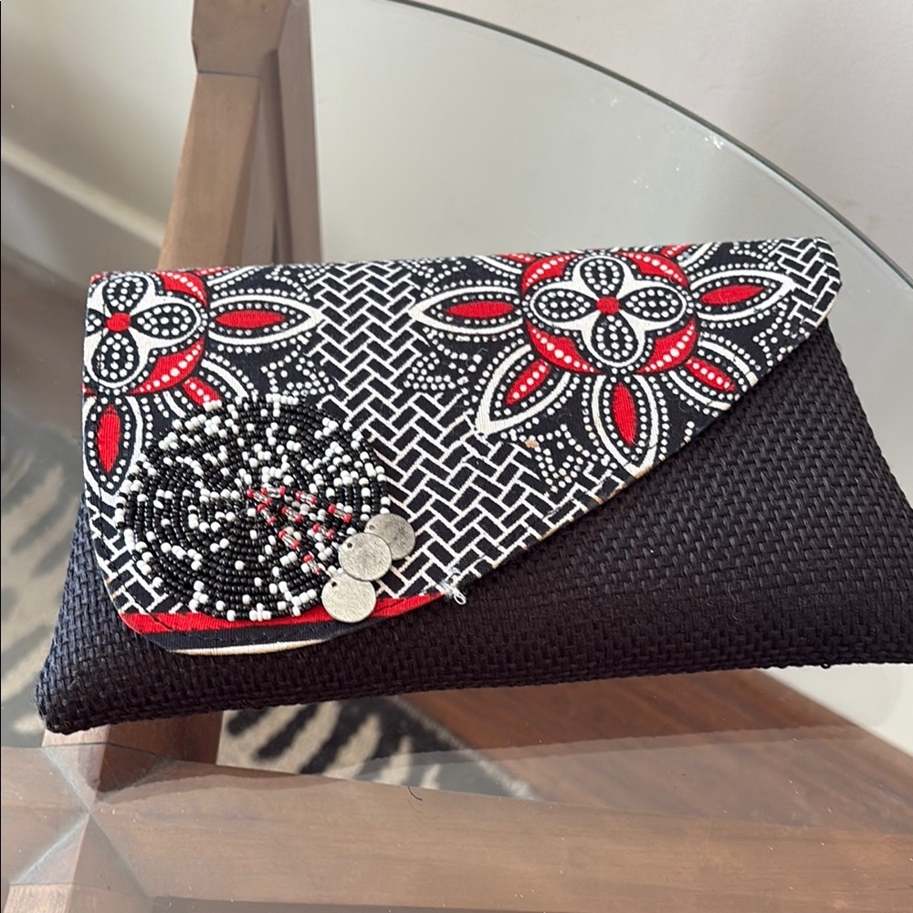 Black and Red Geometric Floral Clutch